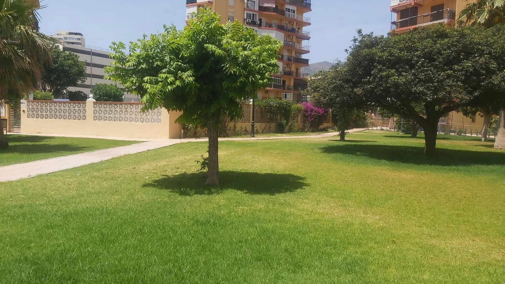 Apartment Del Parque Flats Playamar Beach Torremolinos